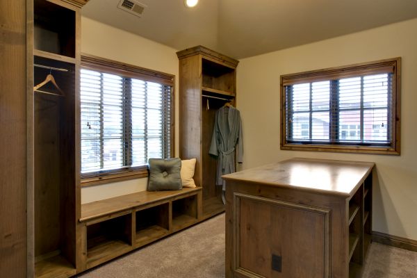 Hilo Custom Carpentry