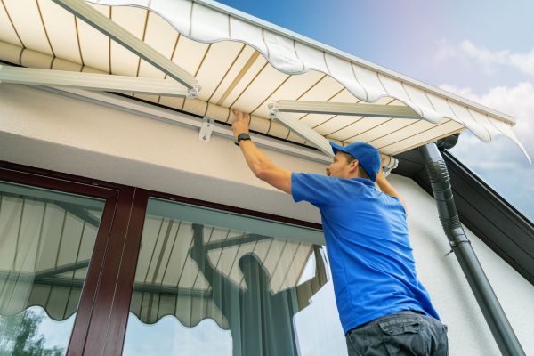 Hilo Awning Service